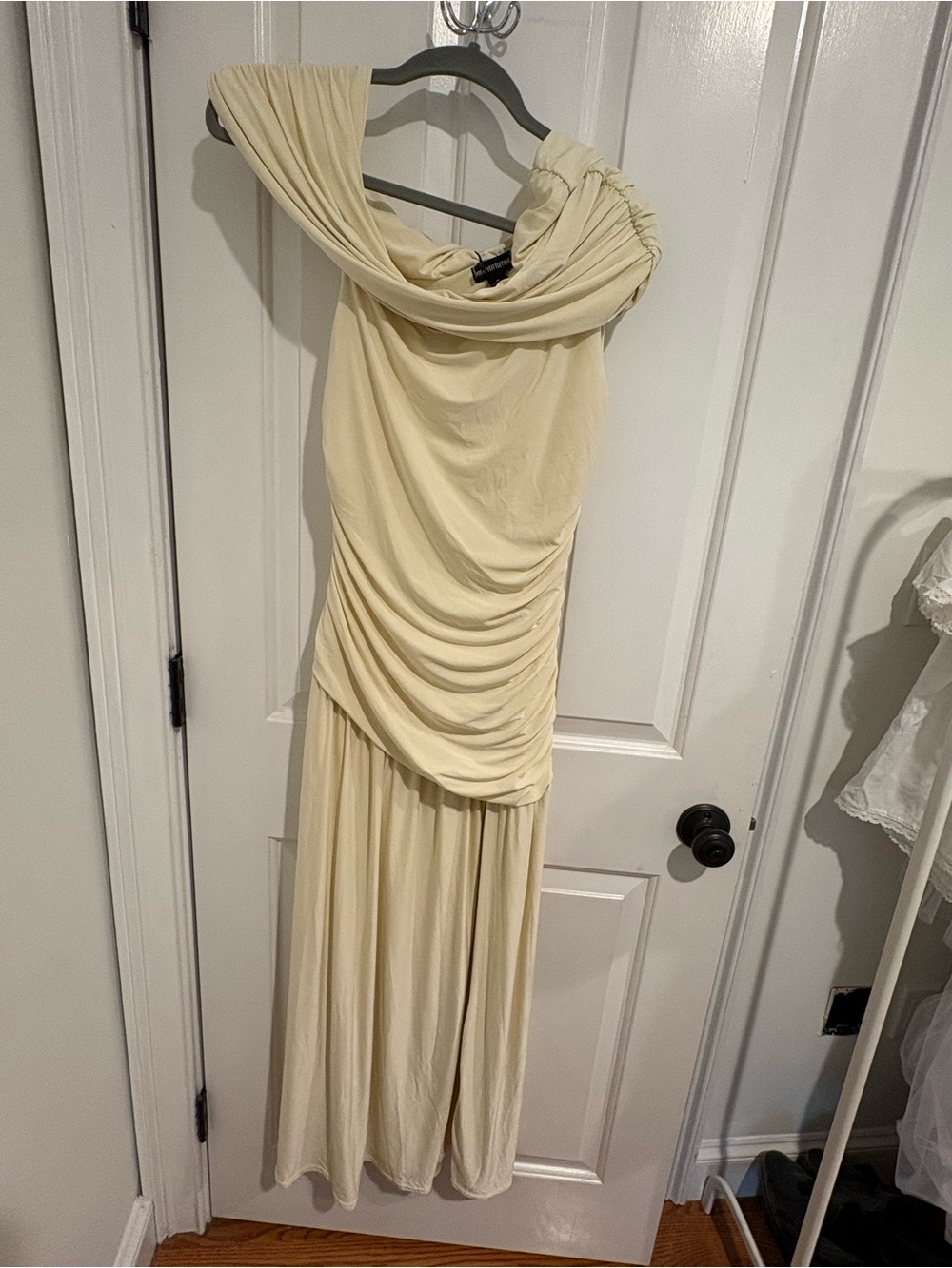 PrettyLittleThing Ivory One-Shoulder Maxi Dress